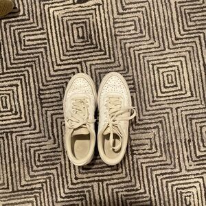 Nike Women's Cream Sneakers